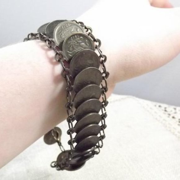 Vintage George V 1917 Faux Coin Bracelet - Picture 5 of 7